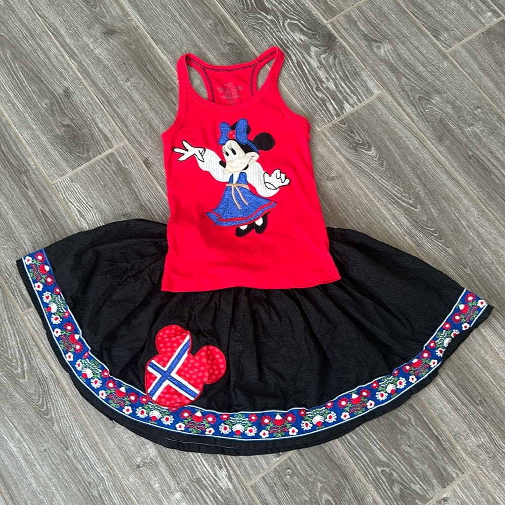 Girls custom Epcot Disney world Germany themed 2pc Minnie appliqué skirt set 7 8